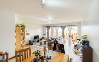 2 Bedroom Apartment For Sale in Swakopmund Central, Swakopmu...