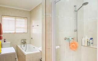 3 Bedroom Apartment For Sale in Swakopmund Central, Swakopmu...