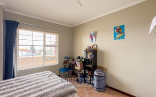 3 Bedroom Apartment For Sale in Swakopmund Central, Swakopmu...