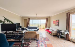 3 Bedroom Apartment For Sale in Swakopmund Central, Swakopmu...