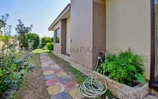 3 Bedroom House For Sale in Vogelstrand, Swakopmund