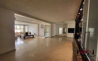 9 Bedroom House For Sale in Olympia, Windhoek