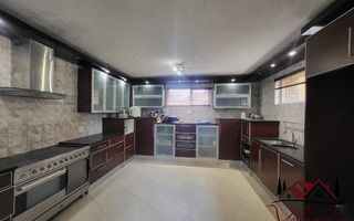 9 Bedroom House For Sale in Olympia, Windhoek