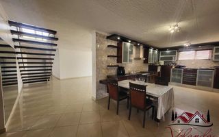 9 Bedroom House For Sale in Olympia, Windhoek