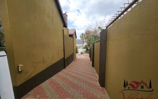 9 Bedroom House For Sale in Olympia, Windhoek