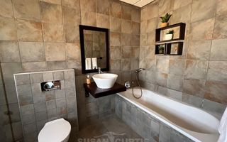 5 Bedroom House For Sale in Long Beach
