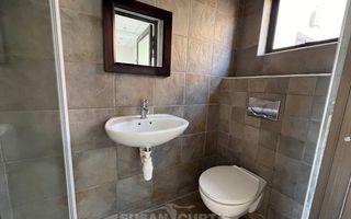 5 Bedroom House For Sale in Long Beach