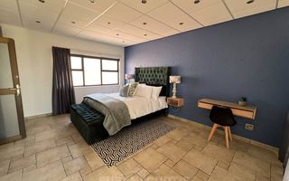 5 Bedroom House For Sale in Long Beach
