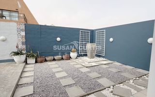 3 Bedroom House For Sale in Long Beach