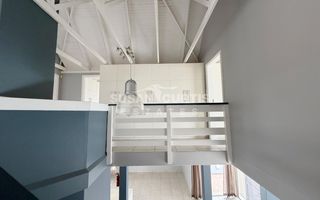 3 Bedroom House For Sale in Long Beach