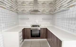 3 Bedroom House For Sale in Long Beach