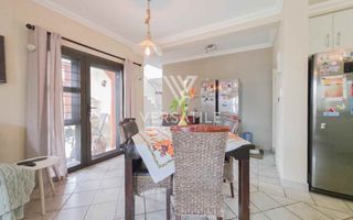 3 Bedroom House For Sale in Dolphin Beach