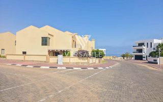 3 Bedroom House For Sale in Dolphin Beach