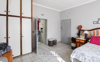 5 Bedroom House For Sale in Outjo