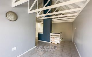 3 Bedroom House For Sale in Long Beach