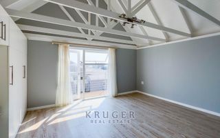 3 Bedroom House For Sale in Long Beach