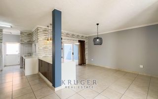 3 Bedroom House For Sale in Long Beach