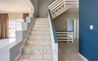 3 Bedroom House For Sale in Long Beach