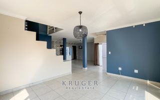3 Bedroom House For Sale in Long Beach