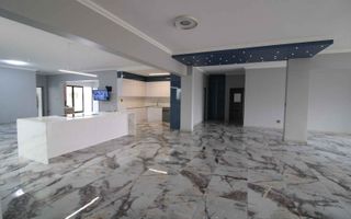 4 Bedroom House For Sale in Dolphin Beach