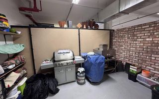 Office / Retail / Mixed Use For Sale in Southern Industrial...