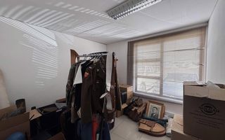 Office / Retail / Mixed Use For Sale in Southern Industrial...