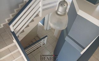3 Bedroom House For Sale in Long Beach