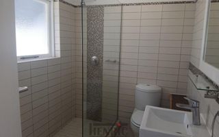 3 Bedroom House For Sale in Long Beach