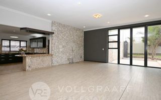 5 Bedroom House For Sale in Swakopmund Ext 9, Swakopmund