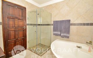 3 Bedroom House For Sale in Mile 4, Swakopmund