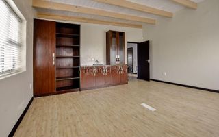 5 Bedroom House For Sale in Swakopmund Ext 9, Swakopmund