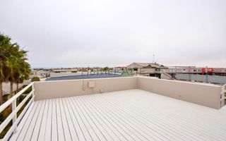 5 Bedroom House For Sale in Swakopmund Ext 9, Swakopmund