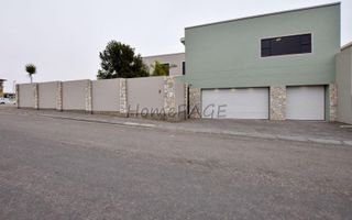 5 Bedroom House For Sale in Swakopmund Ext 9, Swakopmund