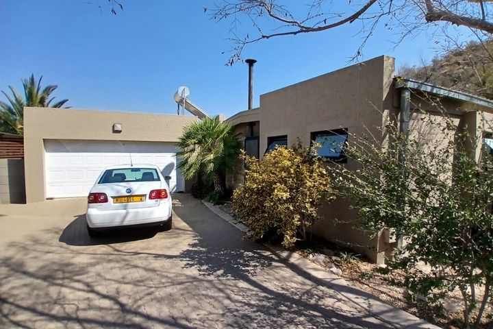 3 Bedroom House For Sale in Avis, Windhoek