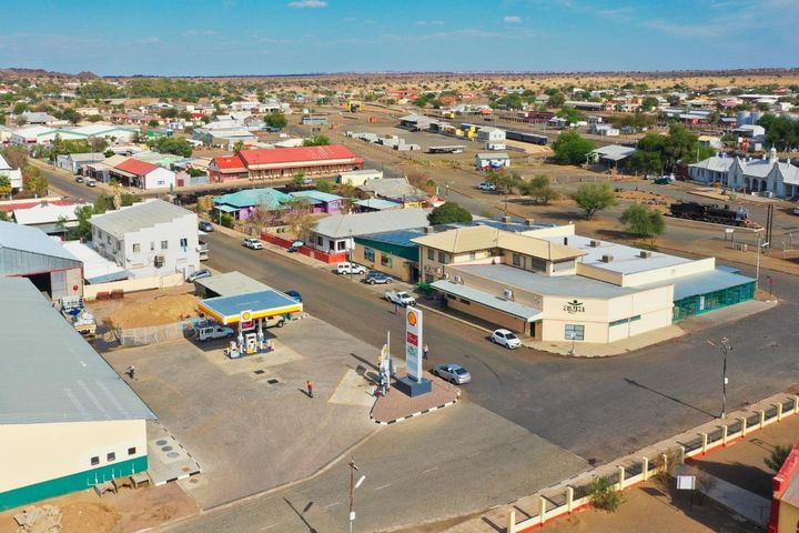 Office / Retail / Mixed Use To Rent in Keetmanshoop