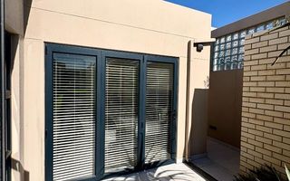 4 Bedroom House To Rent in Lagoon