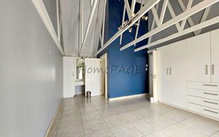 3 Bedroom House For Sale in Long Beach