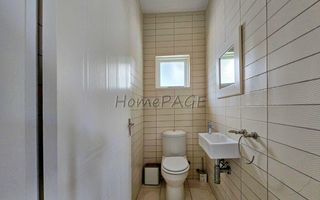 3 Bedroom House For Sale in Long Beach
