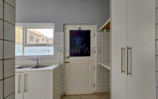 3 Bedroom House For Sale in Long Beach