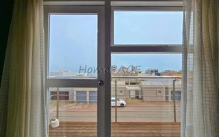3 Bedroom House For Sale in Long Beach