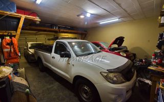 3 Bedroom House For Sale in Mile 4, Swakopmund