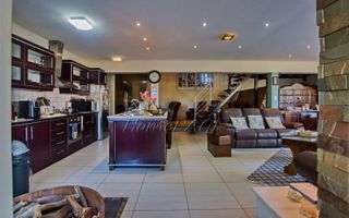 3 Bedroom House For Sale in Mile 4, Swakopmund
