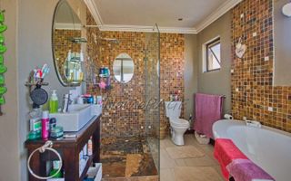 3 Bedroom House For Sale in Mile 4, Swakopmund
