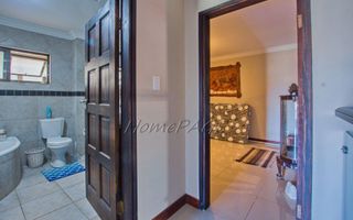 3 Bedroom House For Sale in Mile 4, Swakopmund