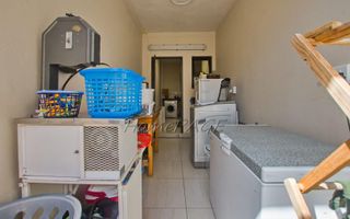 3 Bedroom House For Sale in Mile 4, Swakopmund