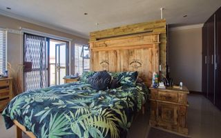 3 Bedroom House For Sale in Mile 4, Swakopmund