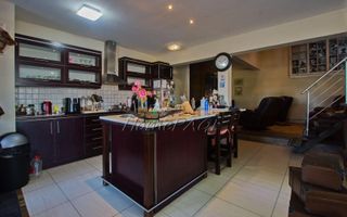 3 Bedroom House For Sale in Mile 4, Swakopmund