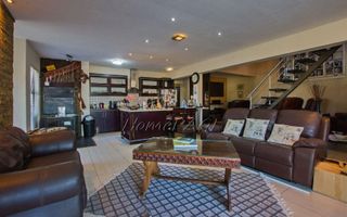 3 Bedroom House For Sale in Mile 4, Swakopmund