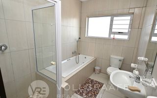 3 Bedroom House To Rent in Tamariskia, Swakopmund