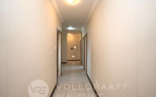 3 Bedroom House To Rent in Tamariskia, Swakopmund